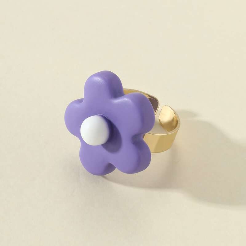 

Floral Decor Ring, Purple