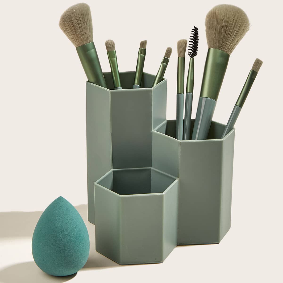 

8pcs Makeup Brush With Storage Box & Sponge, Dark green