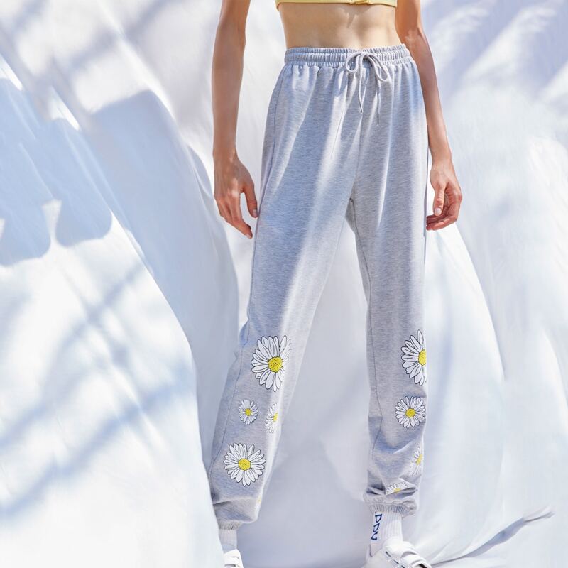 

Floral Graphic Drawstring Sweatpants, Light grey