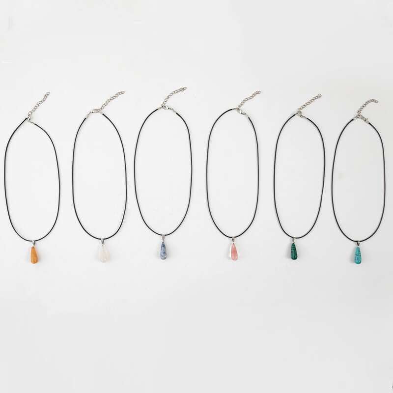 

1pc Random Crystal Pendant Necklace, Multicolor