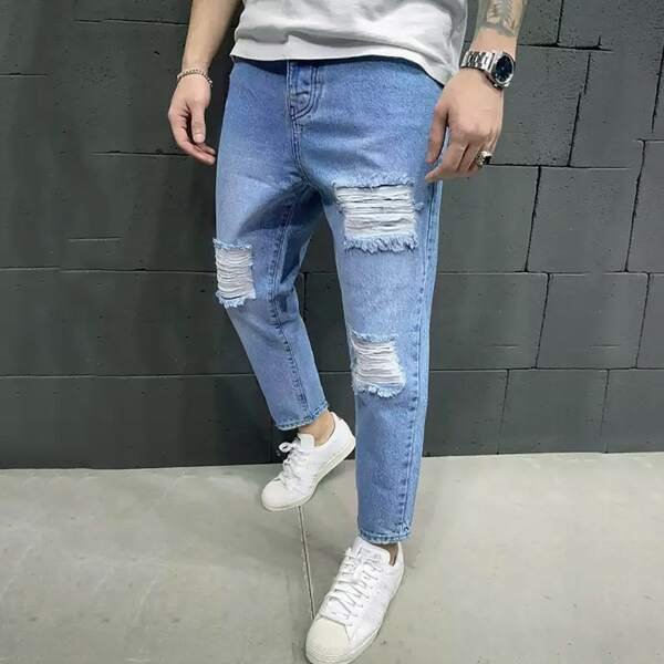 

Men Ripped Tapered Jeans, Light wash