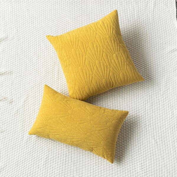 

1pc Plain Cushion Cover Without Filler, Yellow