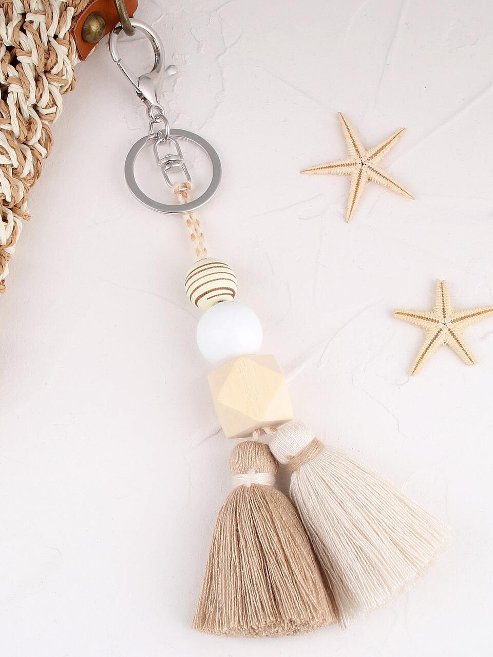 Boho Tassel Pendant Keychain For Crafts Hanging Keychain Bag Decoration Holiday Car Accessories Bag Charm School Cute Goth Y2k Christmas Gift Ideas Bag Accessories Lanyards With Id Holder Car Accessories Bag Charms Gifts For Mother, Father, Graduation, And Teacher