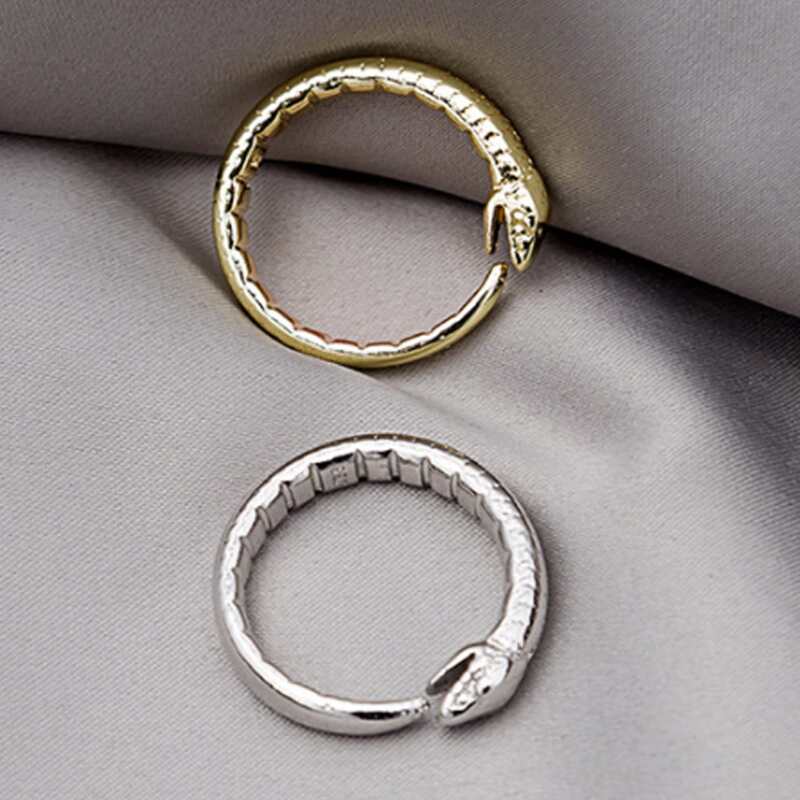 

2pcs Snake Design Ring, Multicolor