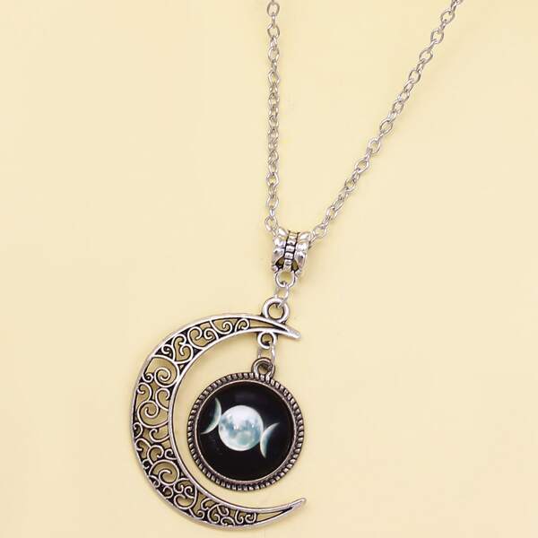 

Hollow Out Moon Charm Necklace, Multicolor