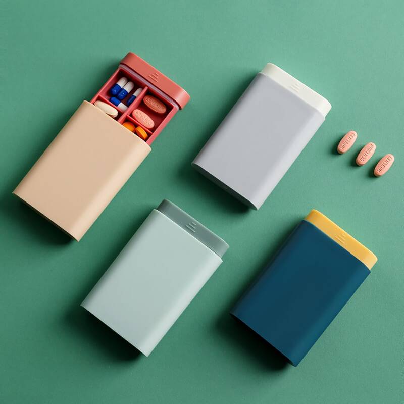 

1pc Random Multi-grid Pill Box, Multicolor