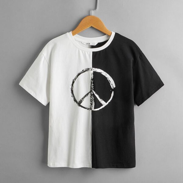 

Boys Two Tone Graphic Print Tee, Black and white