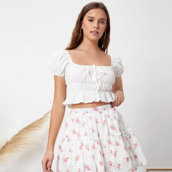 

Scoop Neck Ruched Bust Top, White