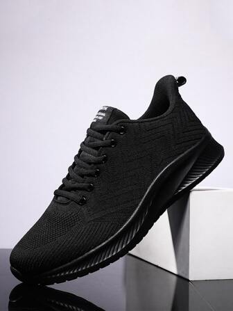 أحذية رياضية للرجال قابلة للتنفس برباط من الأمام