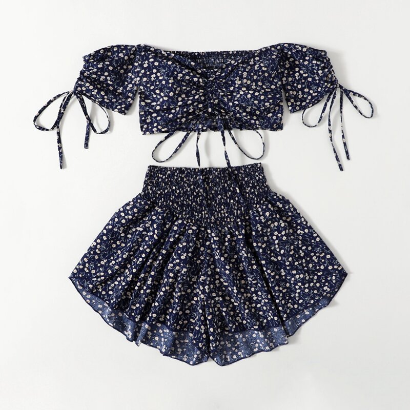 

Ditsy Floral Drawstring Ruched Top & Shirred Shorts, Navy blue