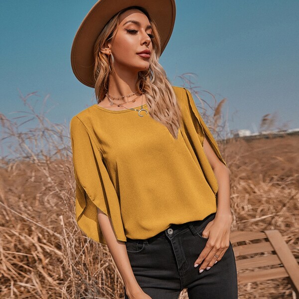 

Solid Split Sleeve Blouse, Mustard yellow