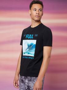 Manfinity Men Figure & Slogan Graphic Tee - Black - View 4
