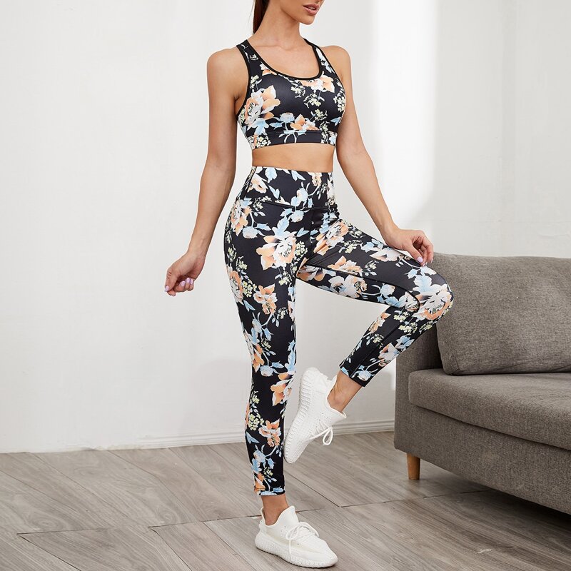 

Floral Print Sports Bra & Leggings, Multicolor