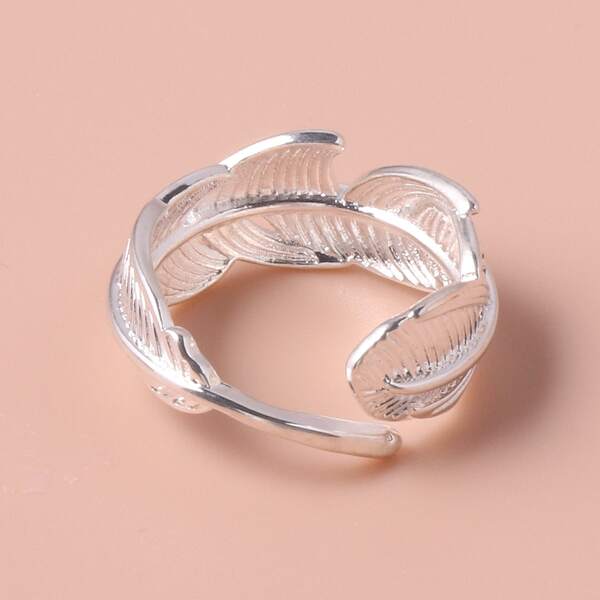 

Feather Design Ring, Silver