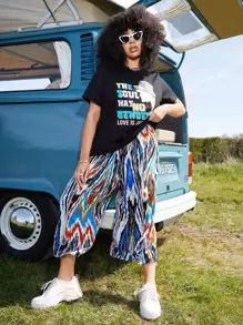 SHEIN Plus Figure & Slogan Graphic Tee