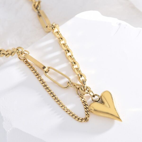 

Heart Charm Necklace, Gold