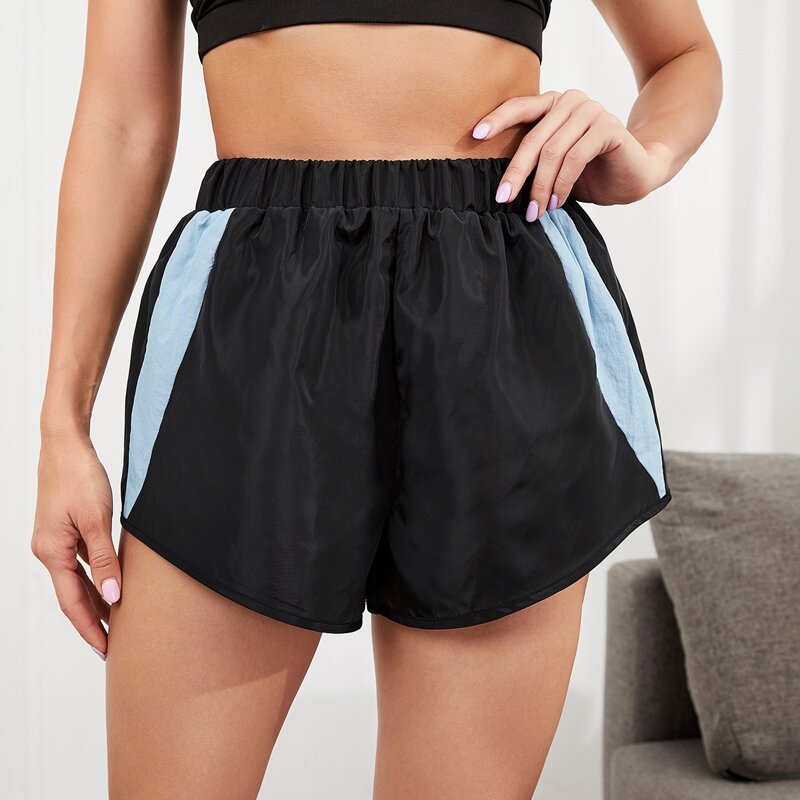 

Contrast Panel Sports Shorts, Black