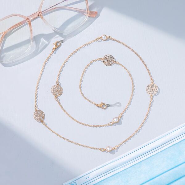 

Star Decor Glasses Chain, Gold