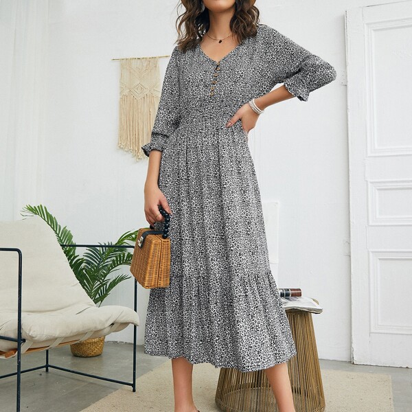

Button Front Shirred Waist Ditsy Floral Dress, Black and white