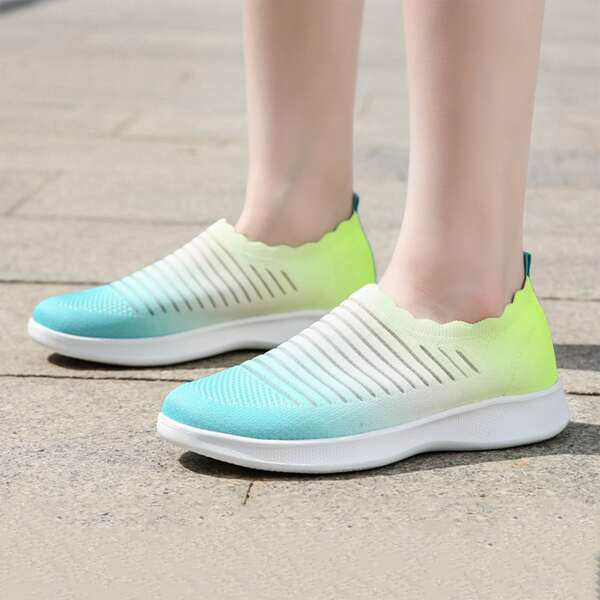 

Ombre Scallop Trim Running Shoes, Multicolor