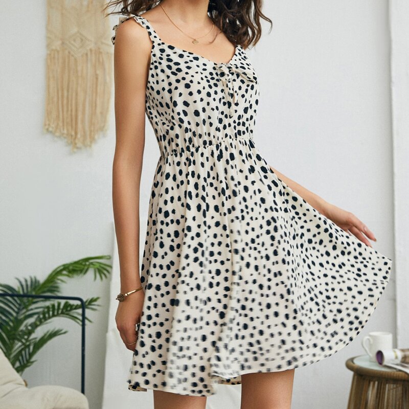 

Allover Print Knot Detail Cami Dress, Multicolor