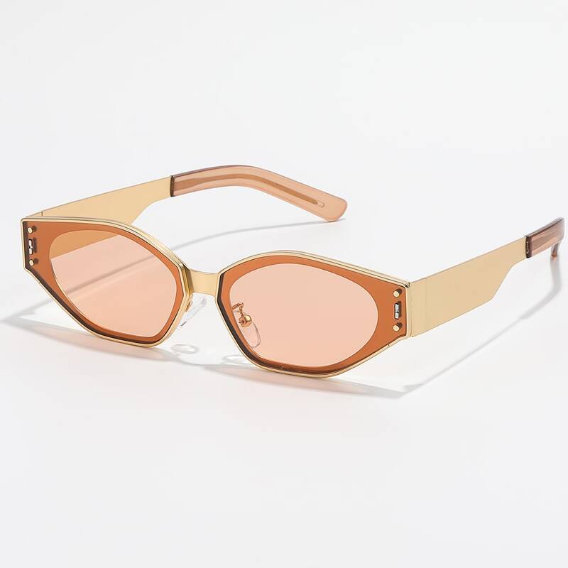 

Irregular Frame Sunglasses