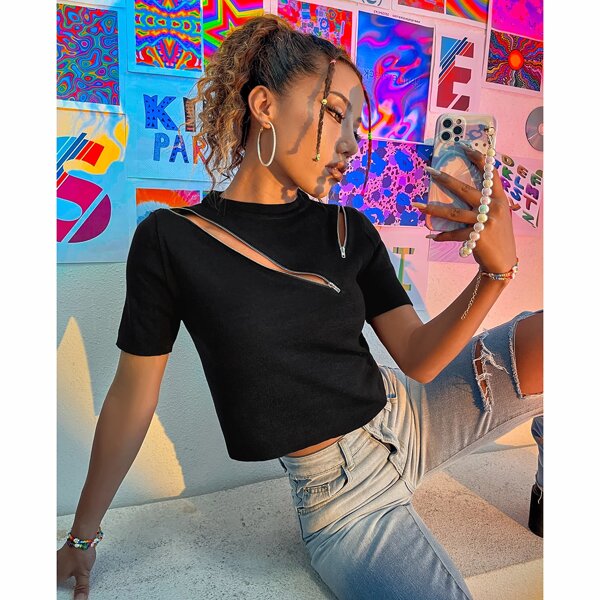 

Zipper Detail Mock Neck Knit Top, Black