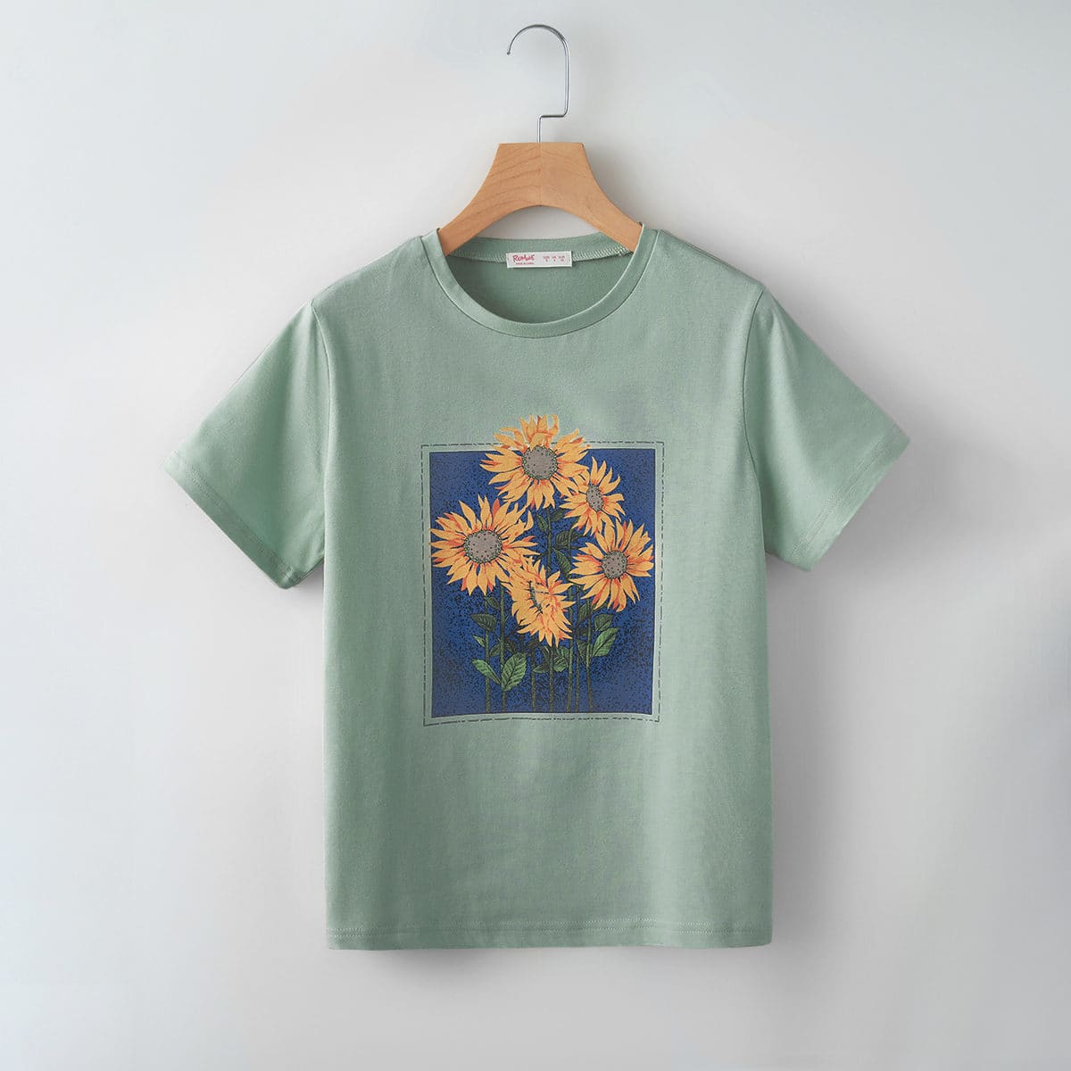 

Sunflower Graphic Tee, Mint green