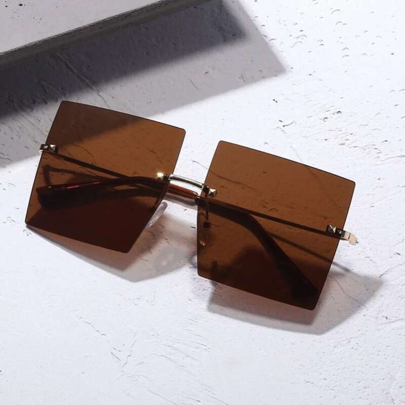 

Square Rimless Sunglasses