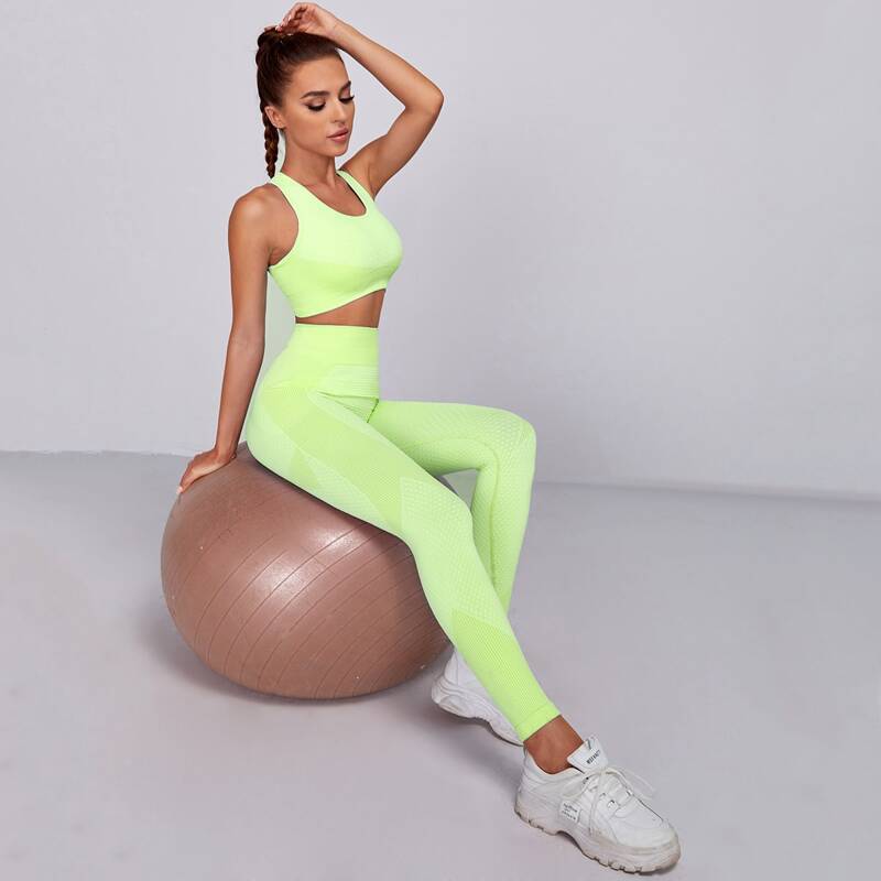

Criss-cross Sports Bra & Leggings, Lime green
