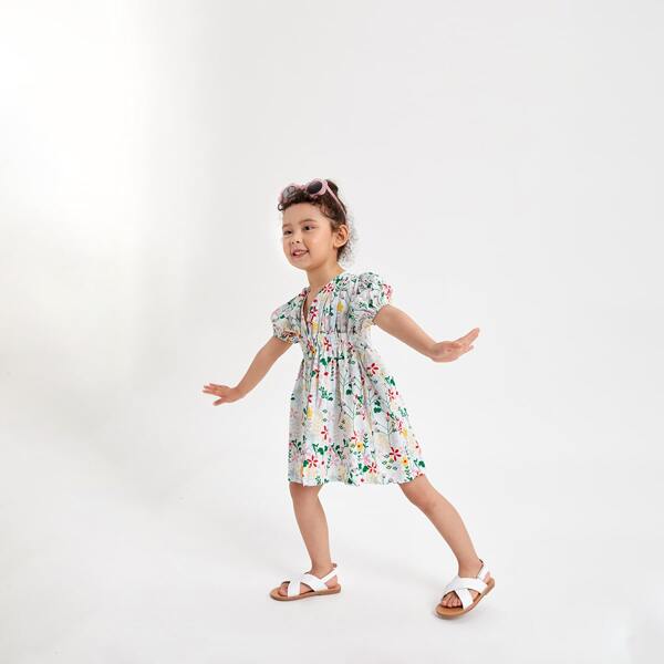 

Toddler Girls Allover Floral Print High Waist Dress, Multicolor