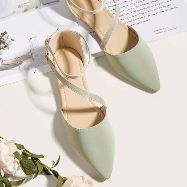 

Minimalist Point Toe Ballet Flats, Green
