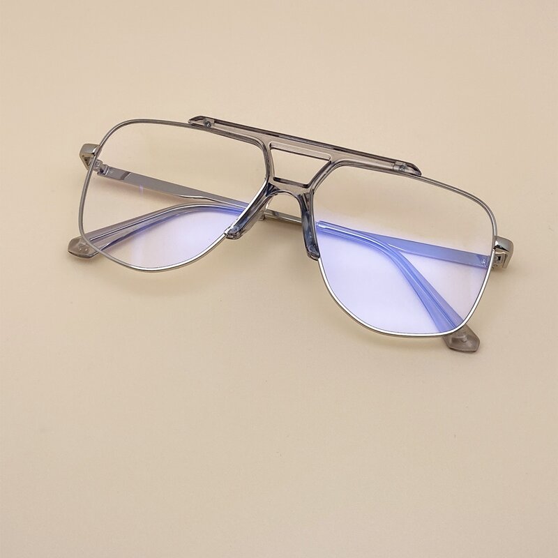 

Metal Frame Eyeglasses