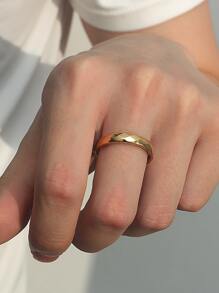 Men Simple Round Ring - Yellow Gold - View 1