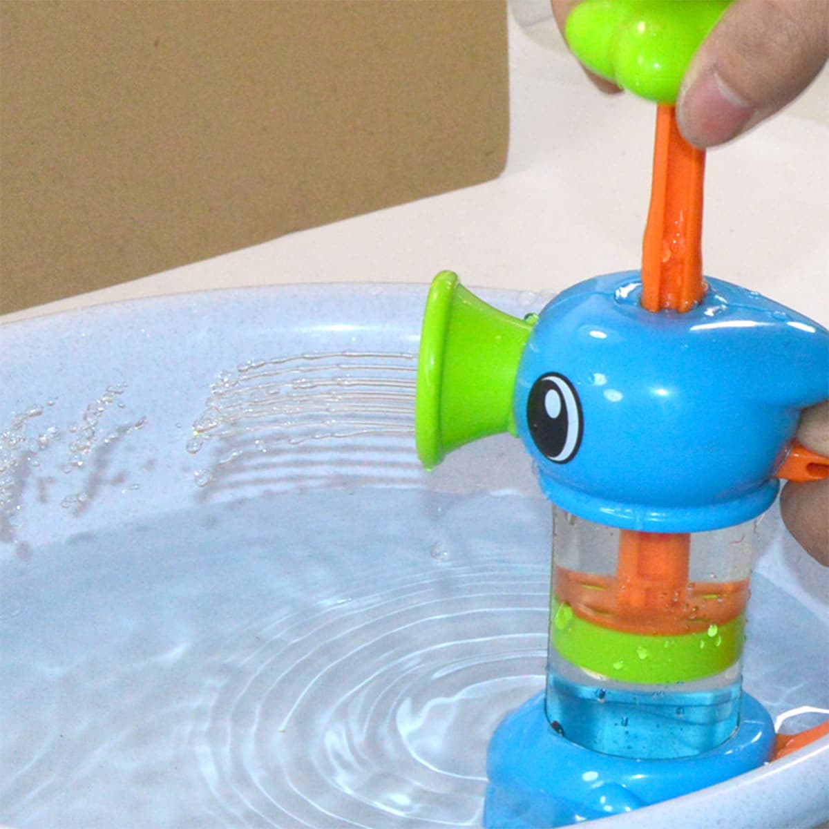 

1pc Random Kids Cartoon Design Shower Head, Multicolor