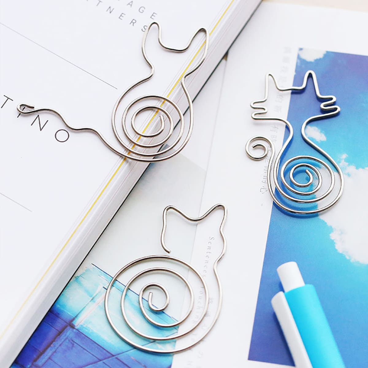 

1pc Metal Random Bookmark, Silver