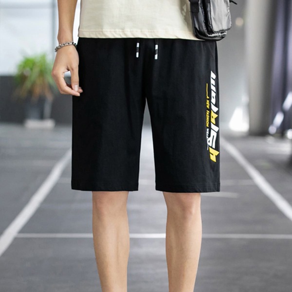 

Men Letter Graphic Drawstring Shorts, Black