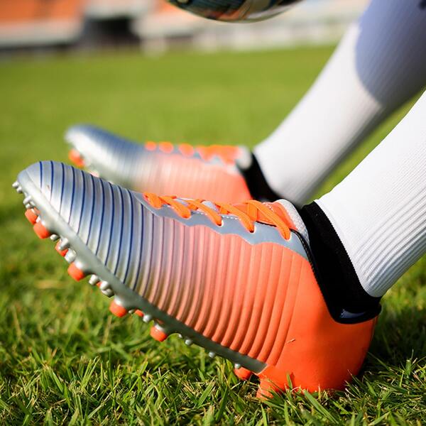 

Ombre Lace-up Front Soccer Shoes, Orange