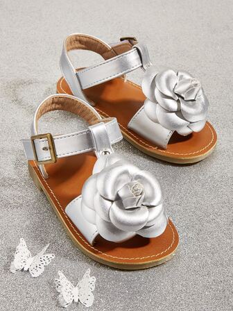 صندل بديكور زهر للبنات الصغار