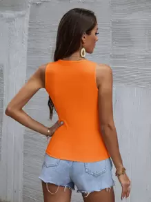 SHEIN LUNE Solid Rib-Knit Tank Top