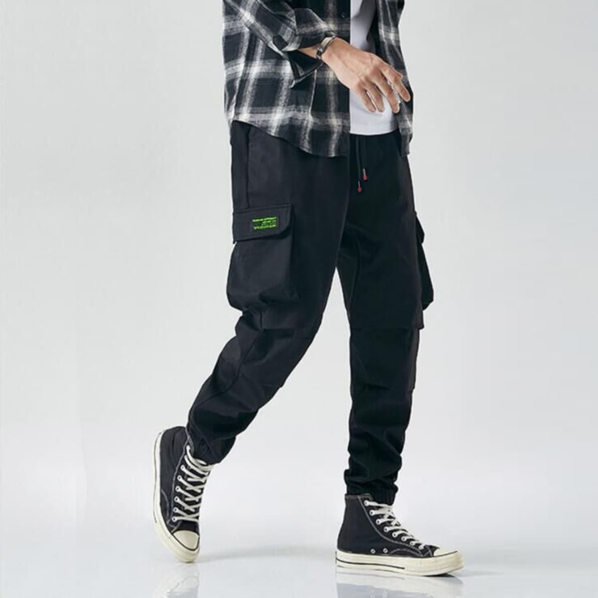 

Guys Flap Pocket Drawstring Pants, Black