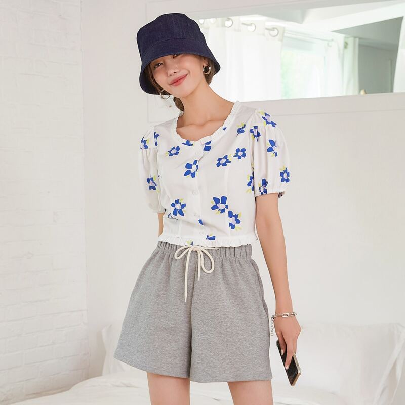 

Allover Floral Button Up Blouse, White