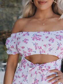 SHEIN Off Shoulder Tie Front Cut-out Shirred Floral Romper - Multicolor - View 4