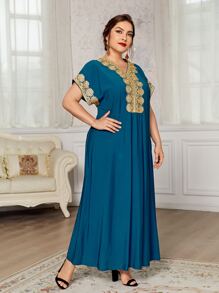 Al Najma Plus Batwing Sleeve Floral Embroidery Taped Dress - Blue - View 4