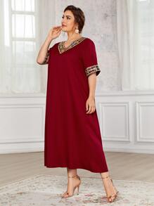 Mulvari Plus Contrast Sequin Tunic Dress - Burgundy - View 6