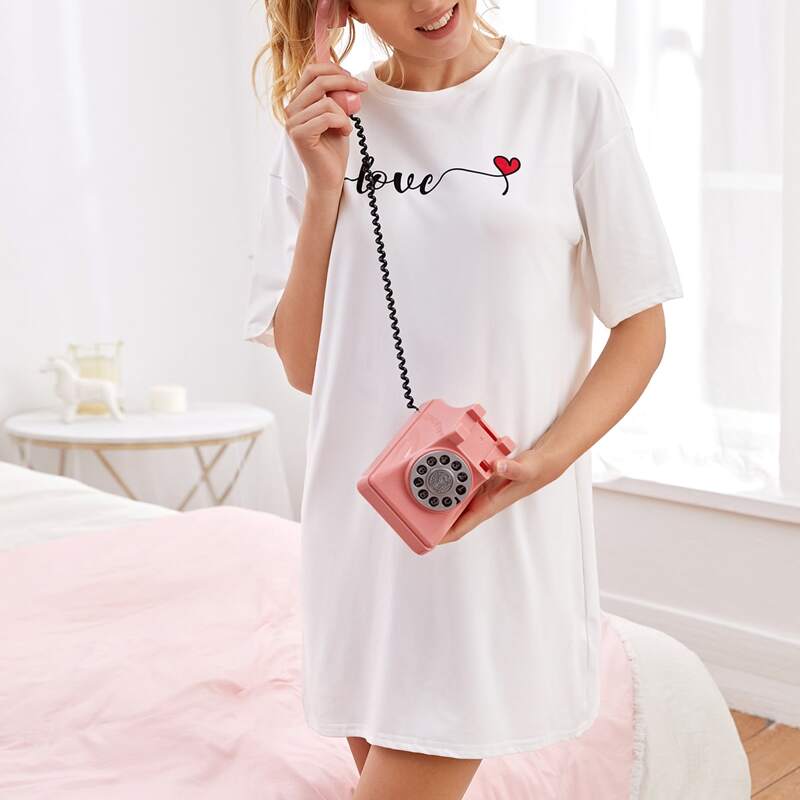 

Letter & Heart Print Drop Shoulder Night Dress, Beige