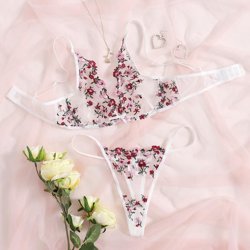 

Embroidery Mesh Underwire Lingerie Set, Pink