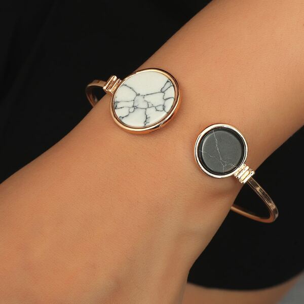 

Marble Pattern Round Decor Cuff Bangle, Gold