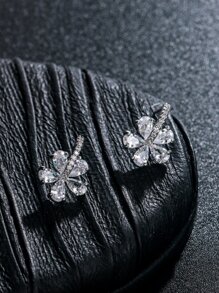 方晶鋯石花朵裝飾耳環 - 銀色 - 查看 2