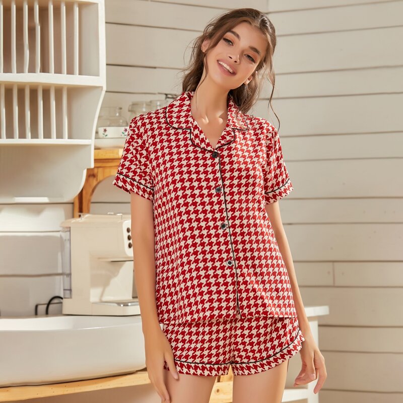 

Houndstooth Lapel Collar Pajama Set, Red and white